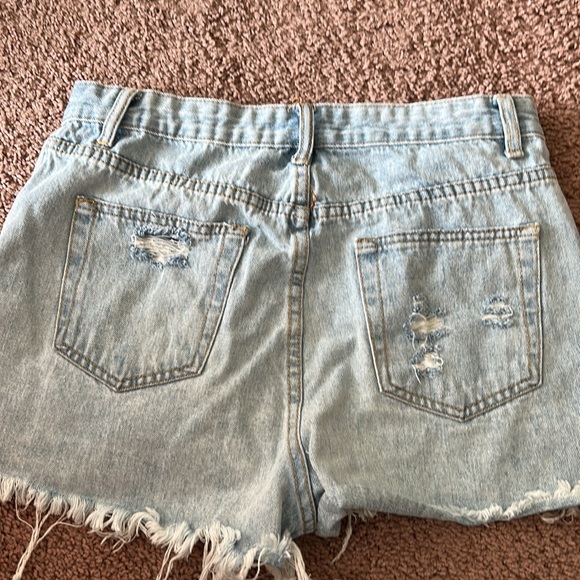 SHEIN jean shorts size M (6) - Picture 2 of 3